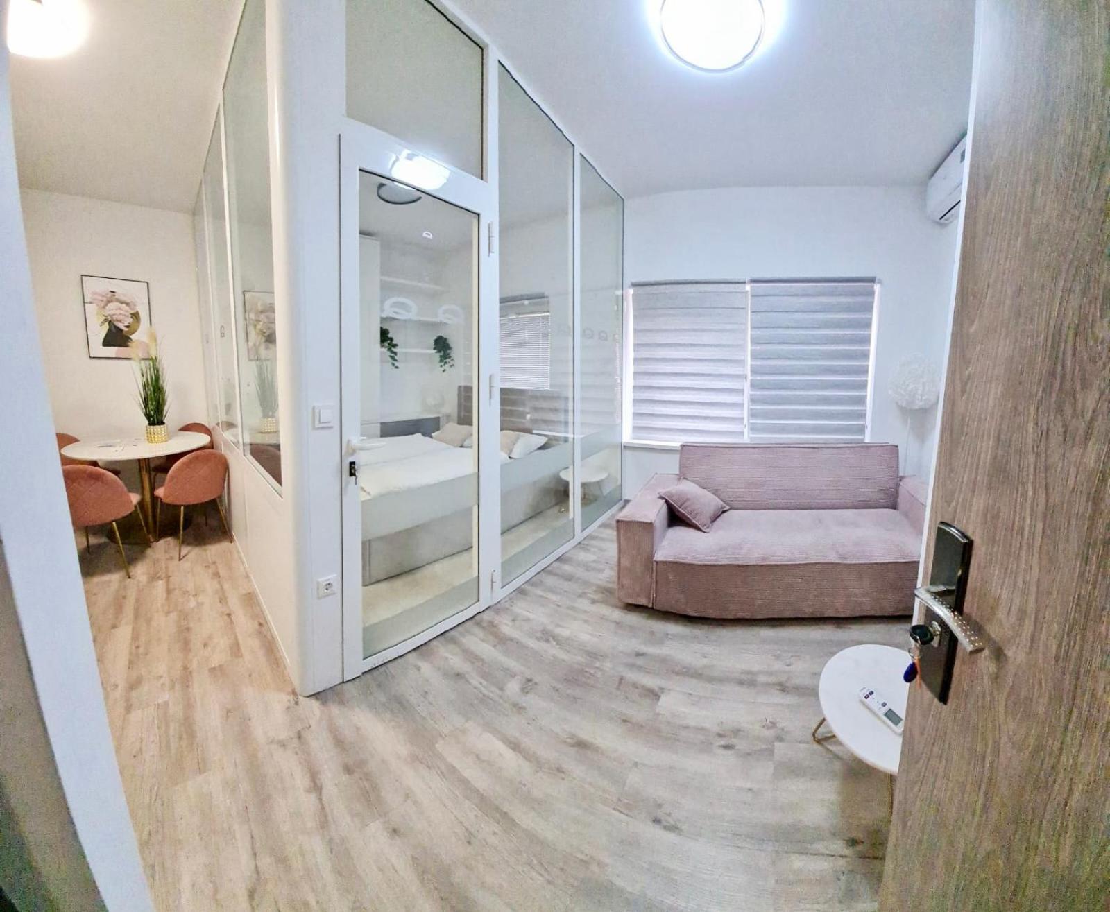 Ljubljana Central Lux Apartment With Free Parking Exterior foto